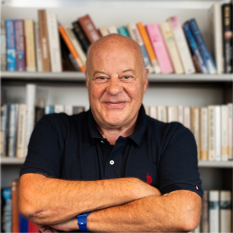 Max — Teacher — Udine
